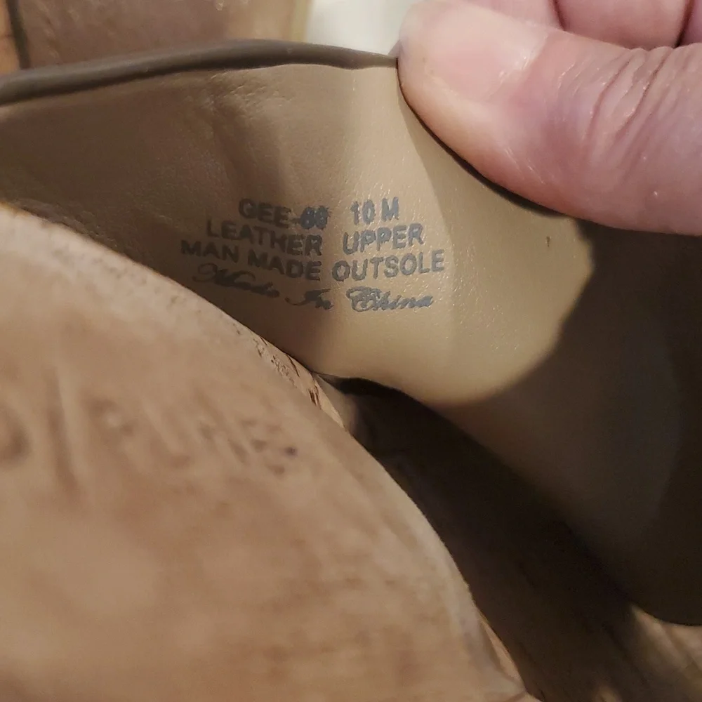 Donald Pliner Gerie Wedges Sandals Metalic Cork Taupe 10